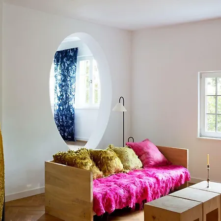 Martinus Am Vortexgarten Mathildenhoehe Darmstadt