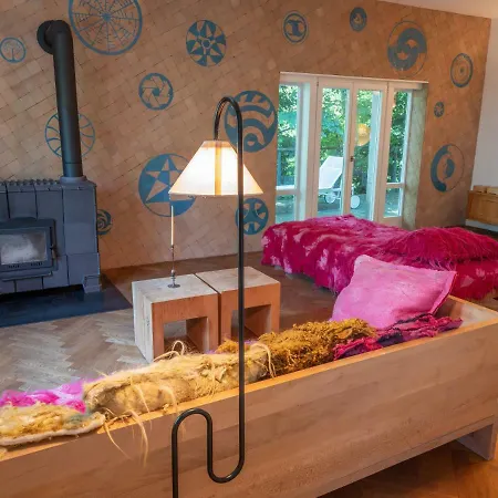 Martinus Am Vortexgarten Mathildenhoehe 3*