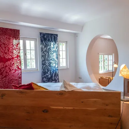 Martinus Am Vortexgarten Mathildenhoehe Darmstadt